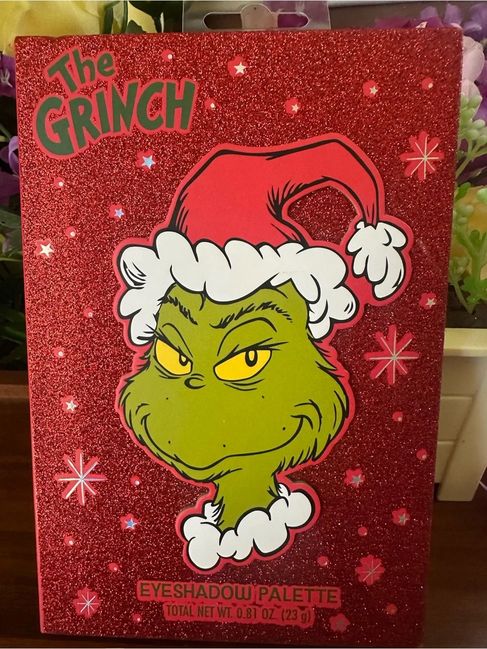 The Grinch Eyeshadow & Complexion Makeup Palettes Set